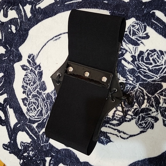 Lace up Corset waist belt - Picture 3 of 6